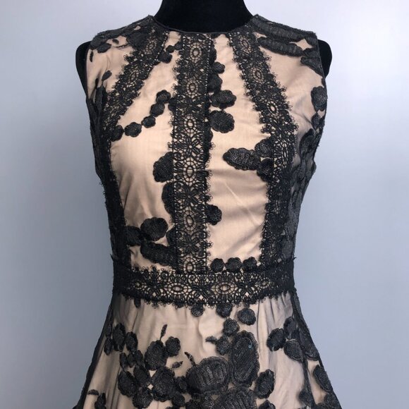 BNWT Ever New Sasha Sequin Flip Dress Size 4 - Picture 3 of 13